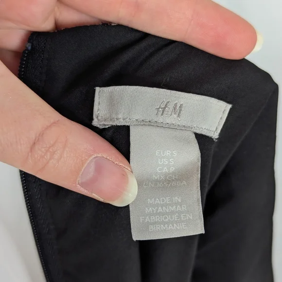 H&M Plaid Checkered Long Sleeve Mod Shift Dress - Size Small - Picture 5 of 8